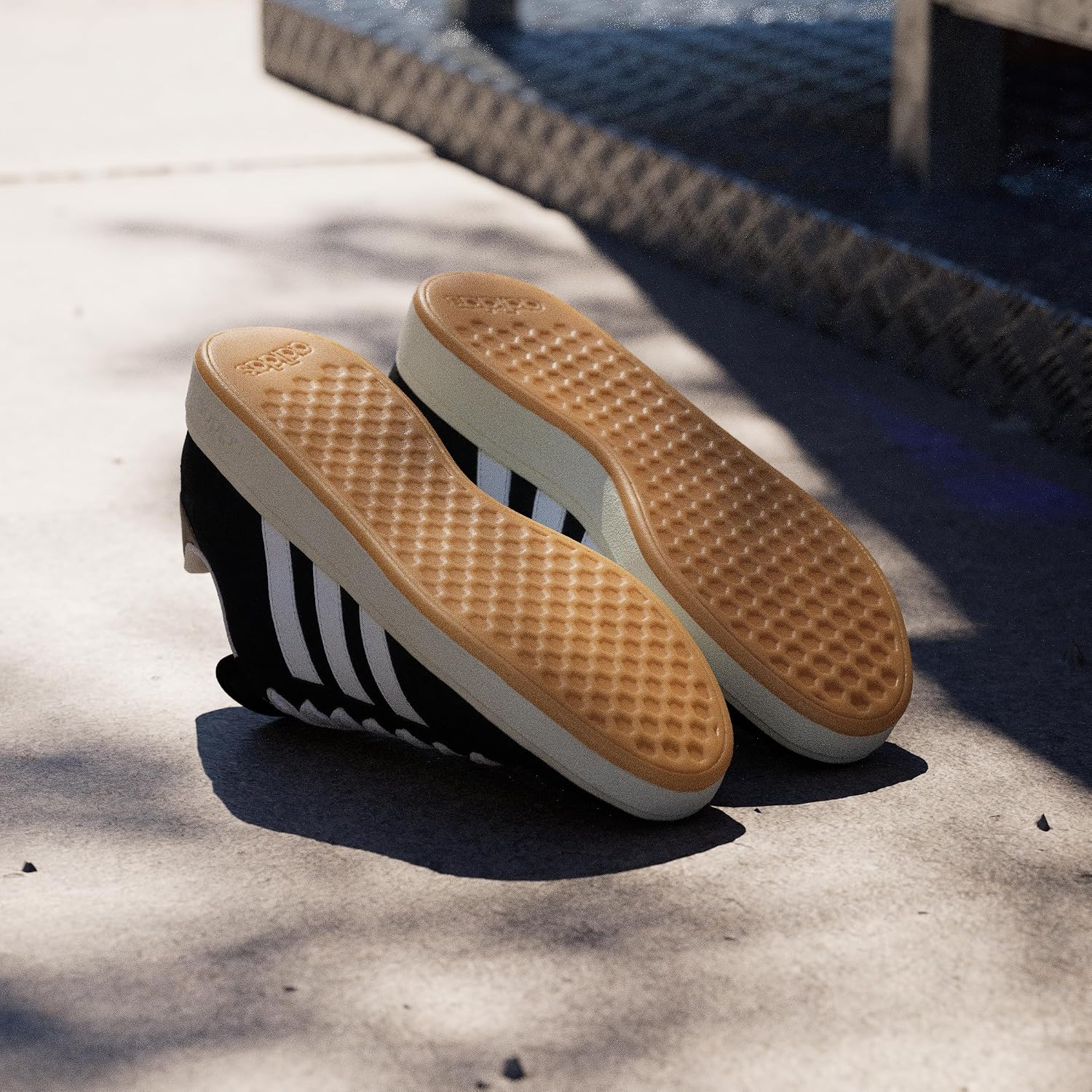 Grand Court Base 00s — view 9
